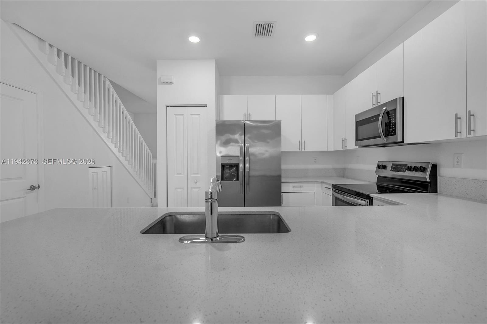 SILVER PALM RESIDENTIAL H - Residential