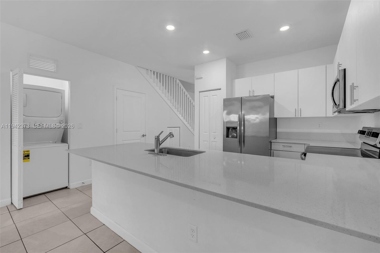 SILVER PALM RESIDENTIAL H - Residential