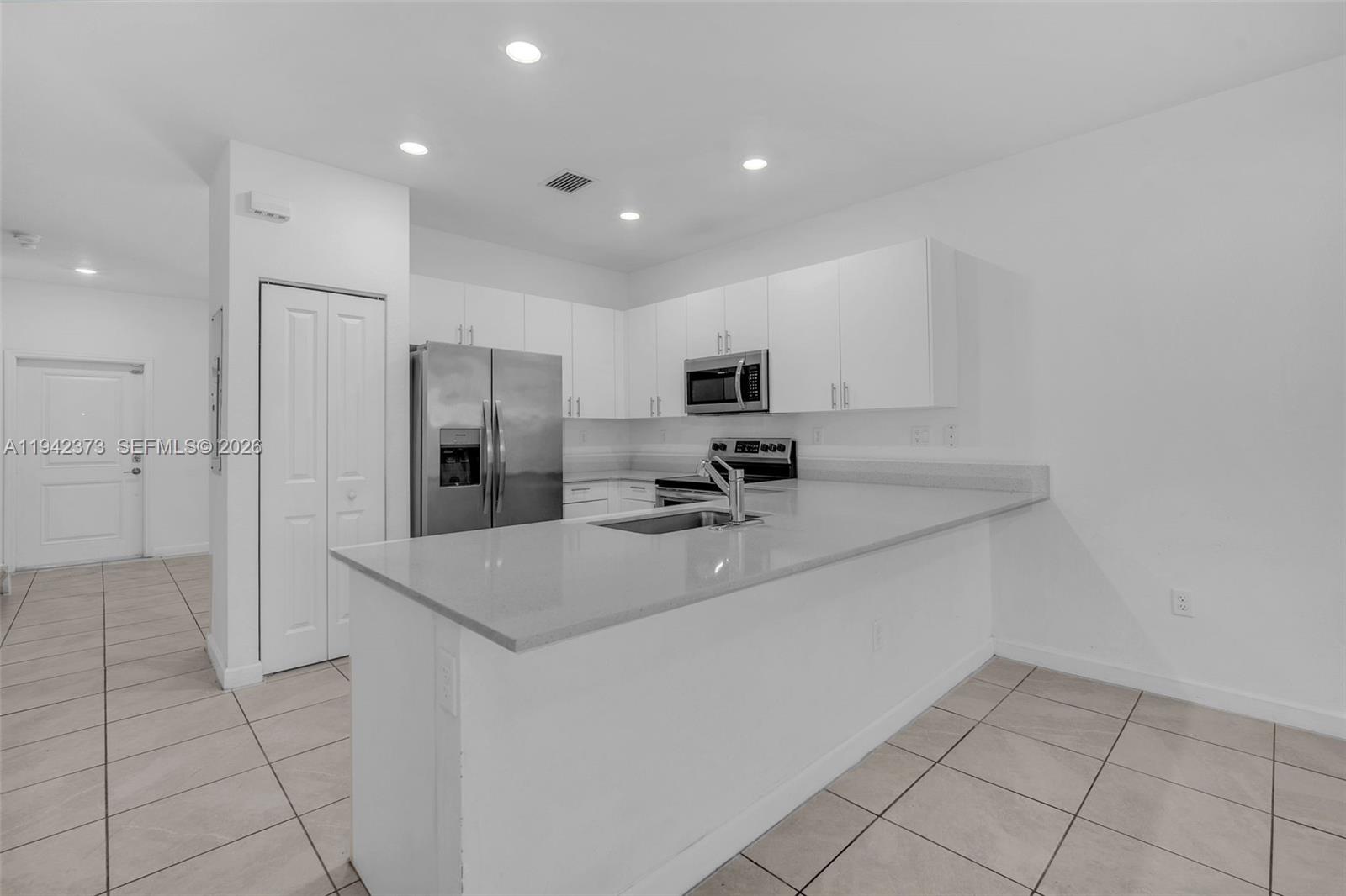 SILVER PALM RESIDENTIAL H - Residential