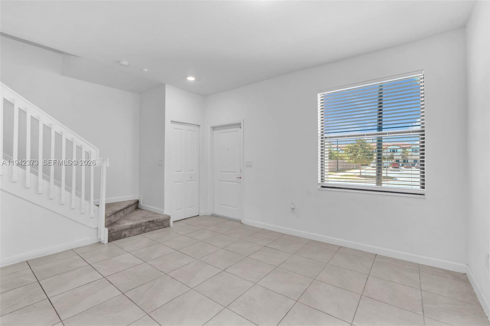 SILVER PALM RESIDENTIAL H - Residential