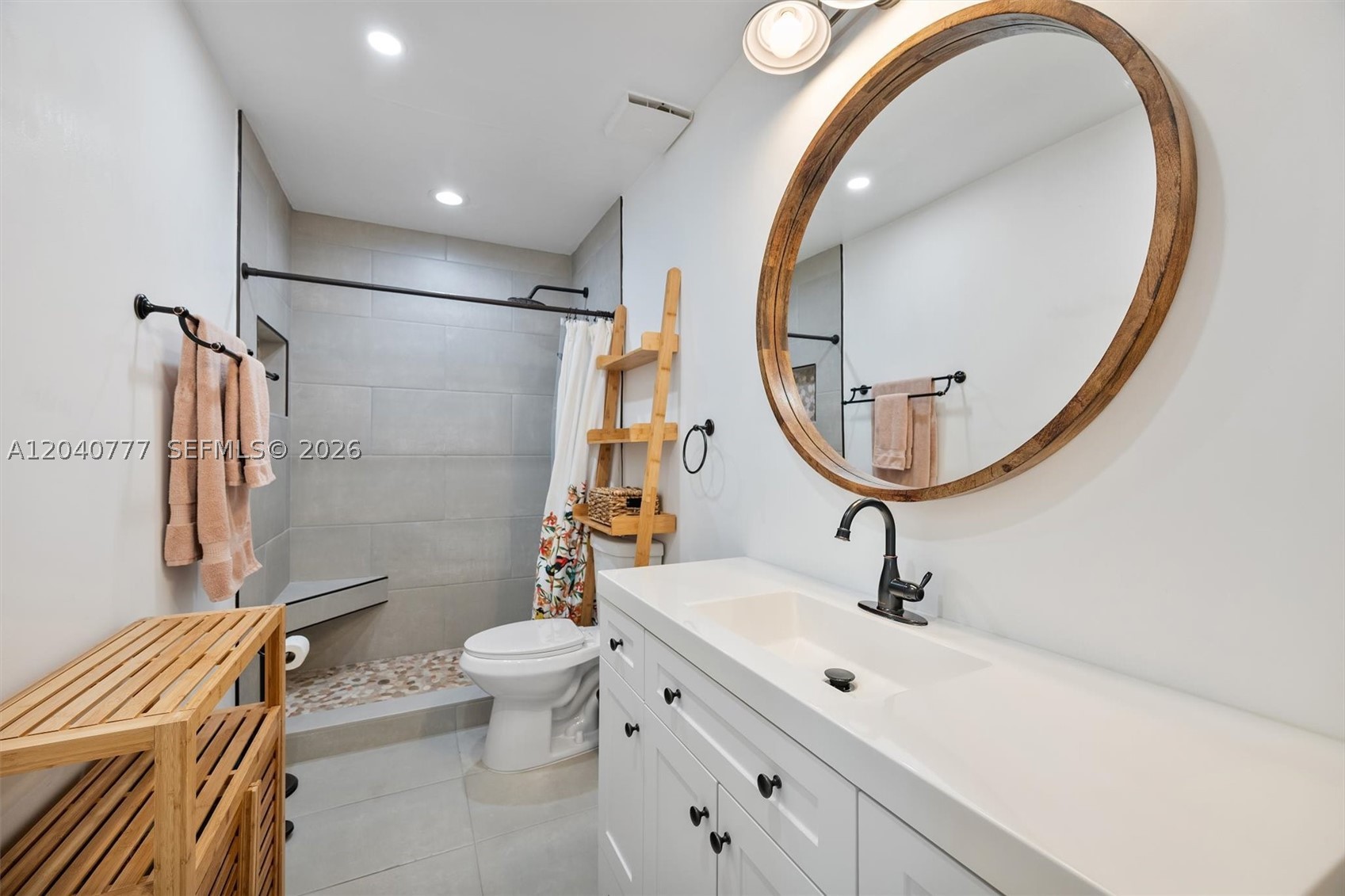 BEL AIRE SEC 16 - Residential