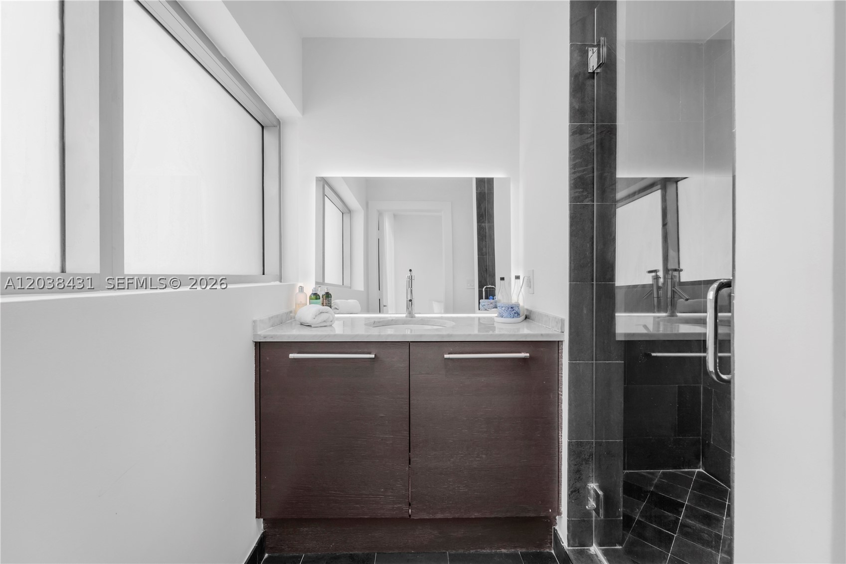 900 BISCAYNE BAY CONDO - Residential