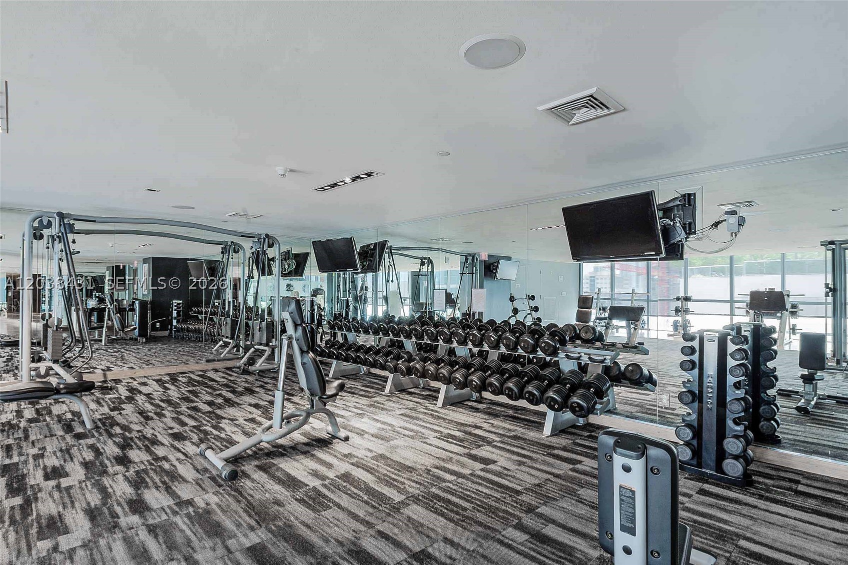 900 BISCAYNE BAY CONDO - Residential
