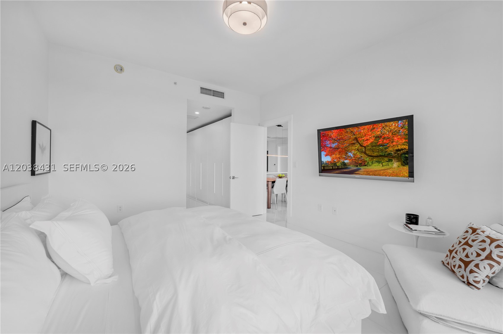 900 BISCAYNE BAY CONDO - Residential