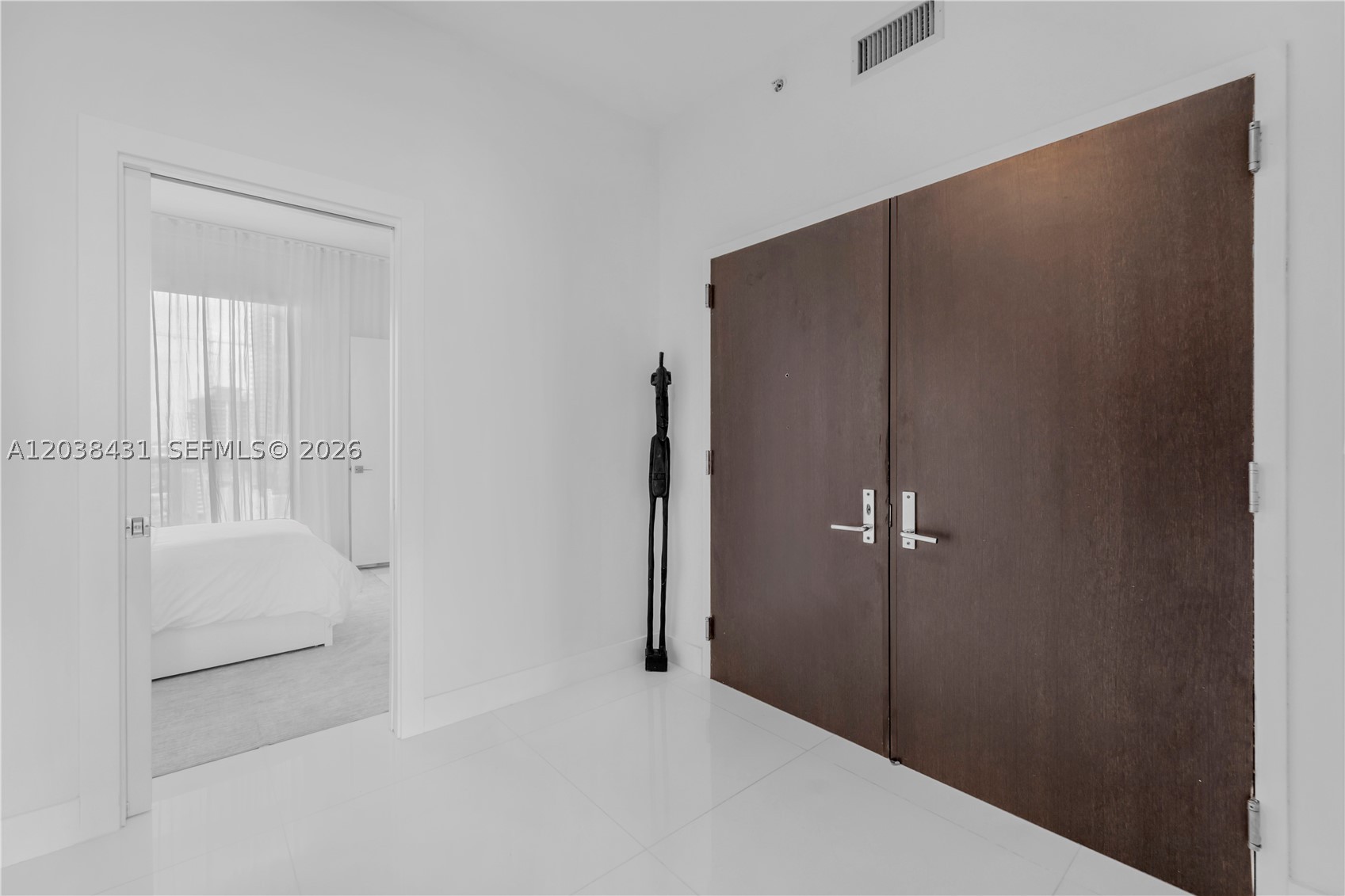 900 BISCAYNE BAY CONDO - Residential