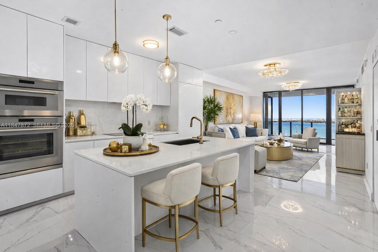 ARIA RESERVE - Residential