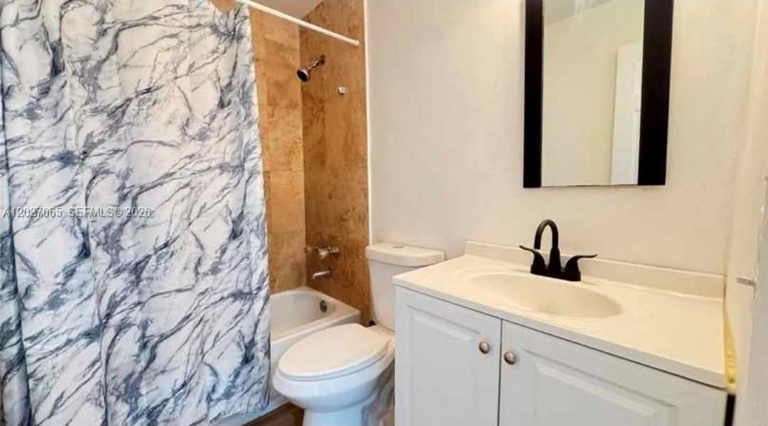 AGUA DULCE CONDO - Residential