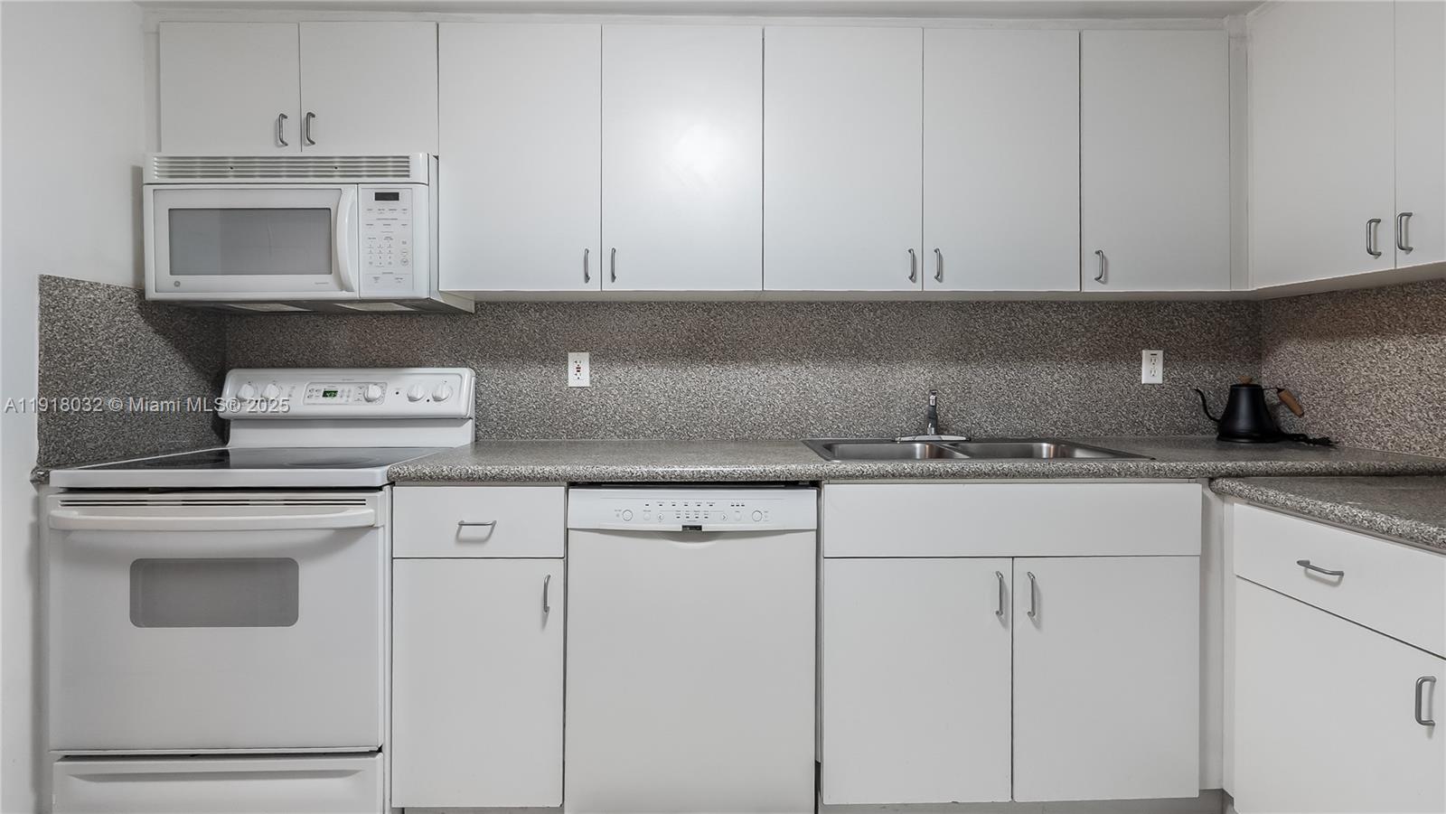 SURFSIDE PALMS CONDO - Residential