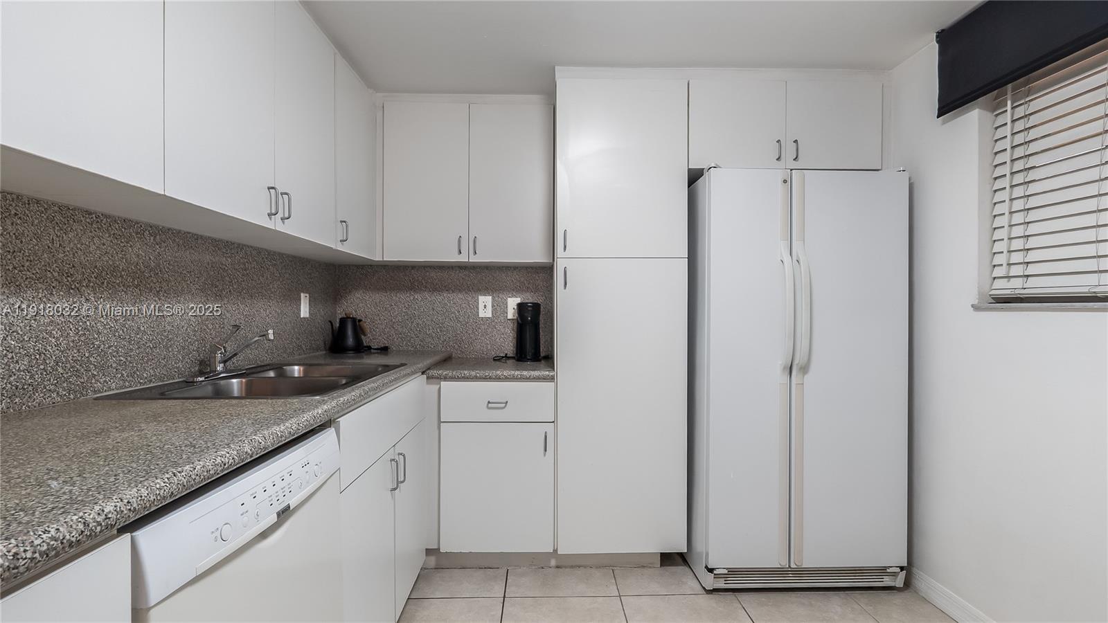 SURFSIDE PALMS CONDO - Residential