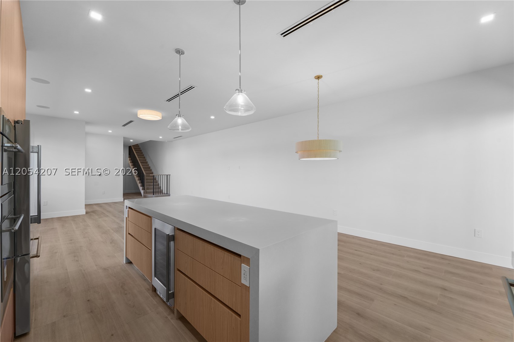 AMND MIAMI SUBURBAN ACRES - Residential
