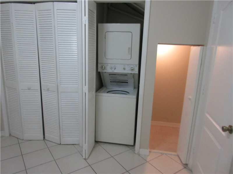 JACKSON PEACOCKS SUB - Residential Lease