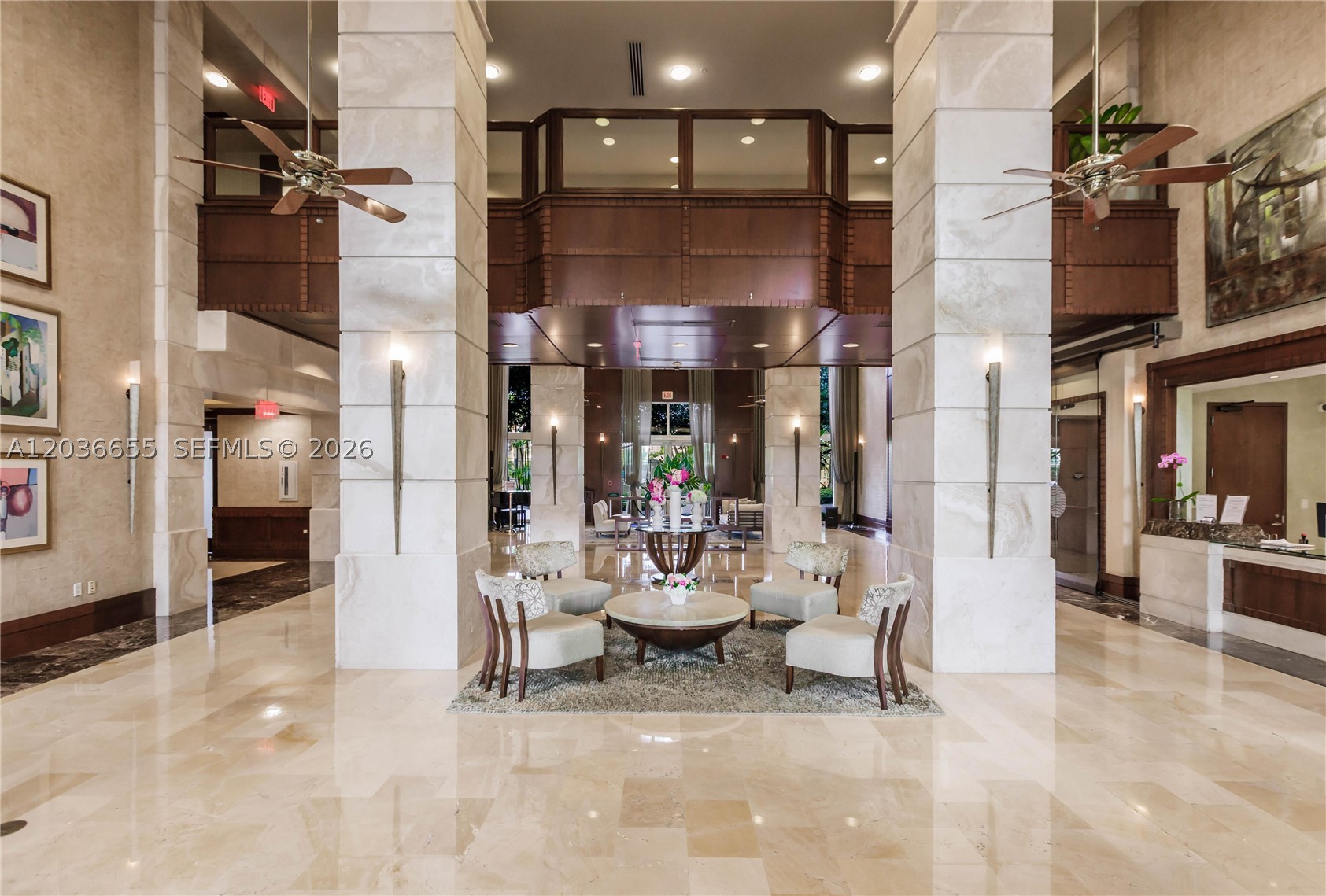 TURNBERRY ON THE GREEN CON - Residential