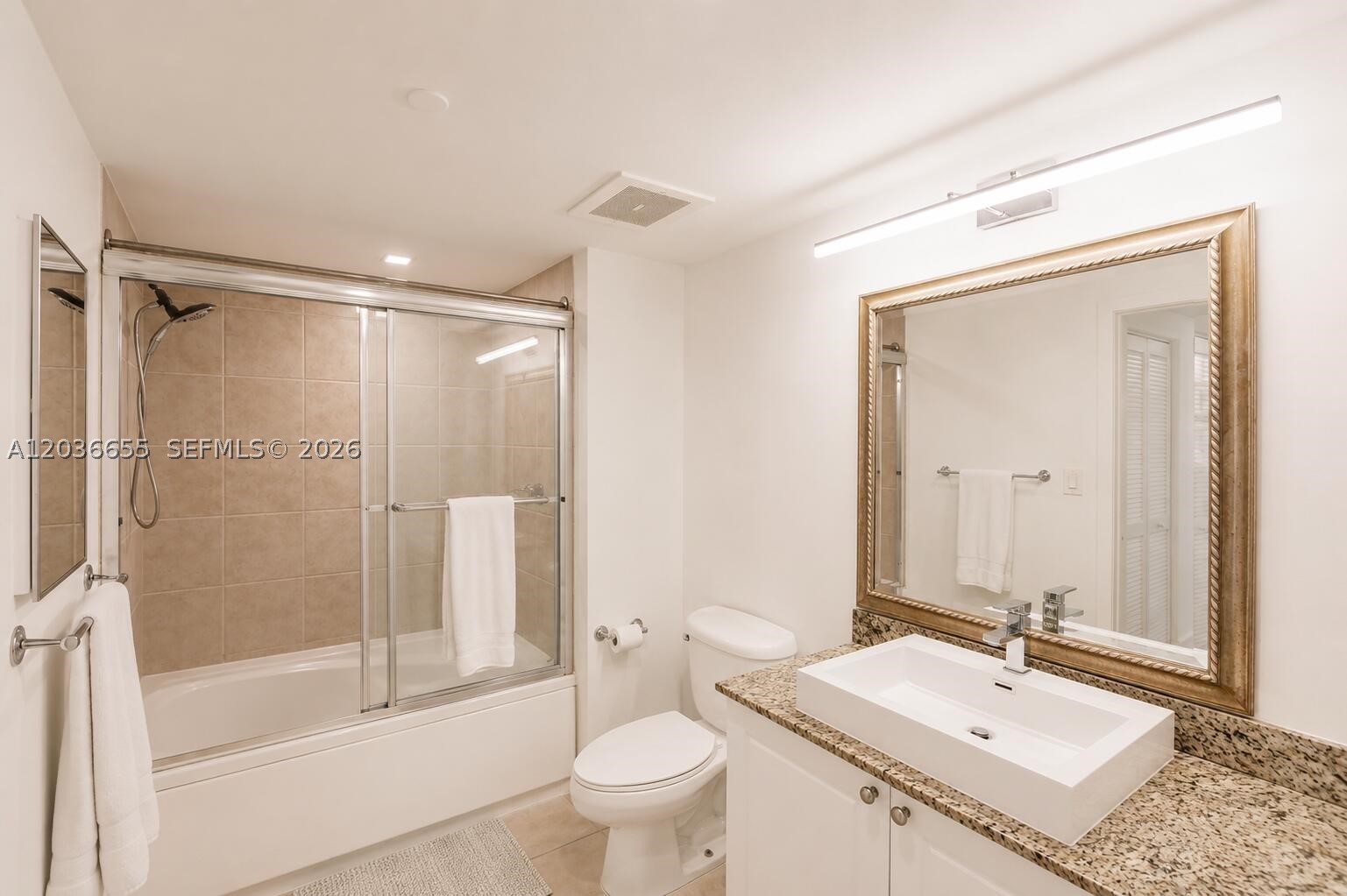 TURNBERRY ON THE GREEN CON - Residential