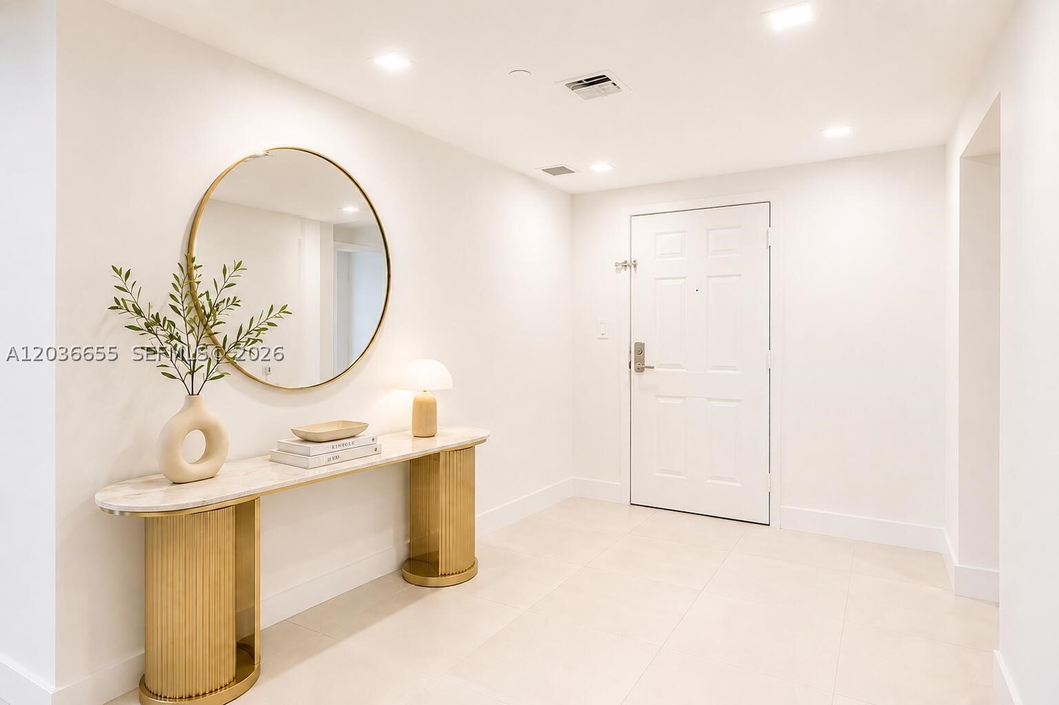TURNBERRY ON THE GREEN CON - Residential