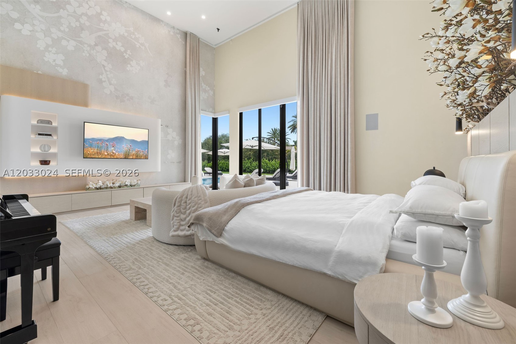ZONA WEST - Residential