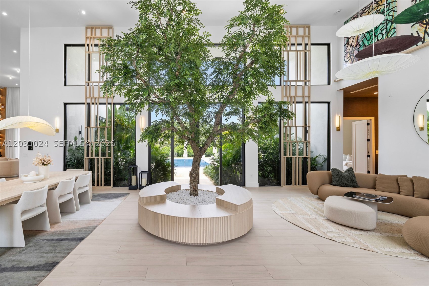 ZONA WEST - Residential