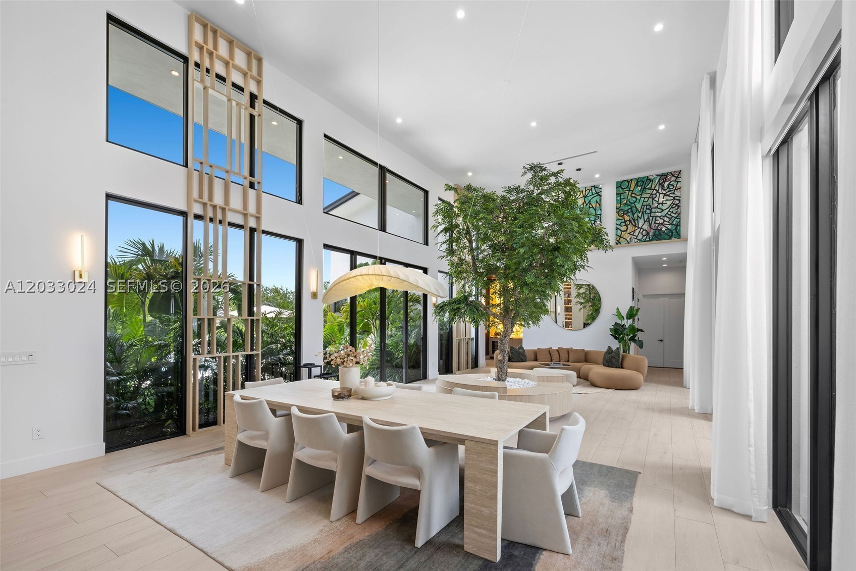ZONA WEST - Residential