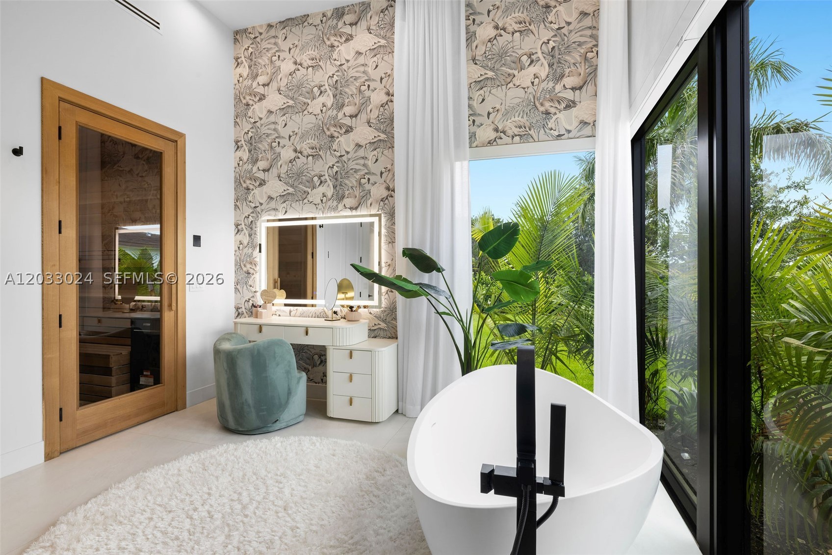 ZONA WEST - Residential