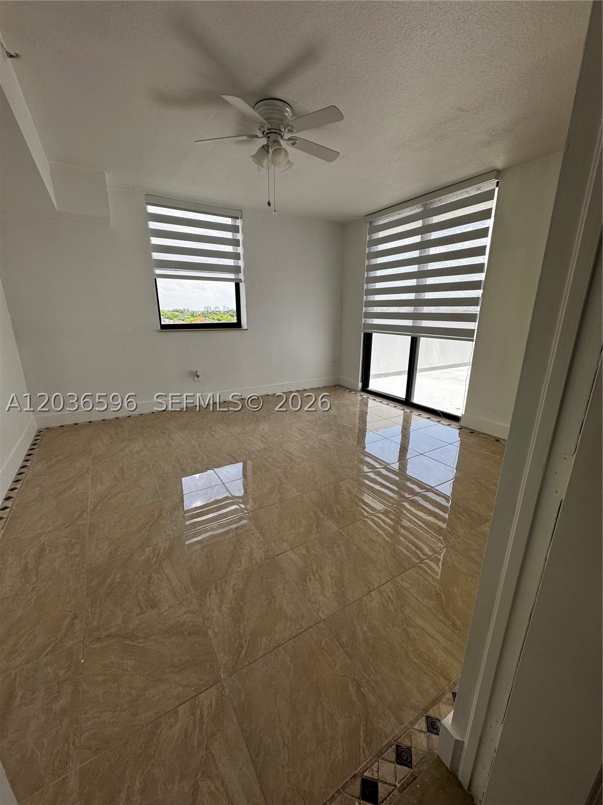 THE LUXOR RESIDENCES COND - Residential Lease