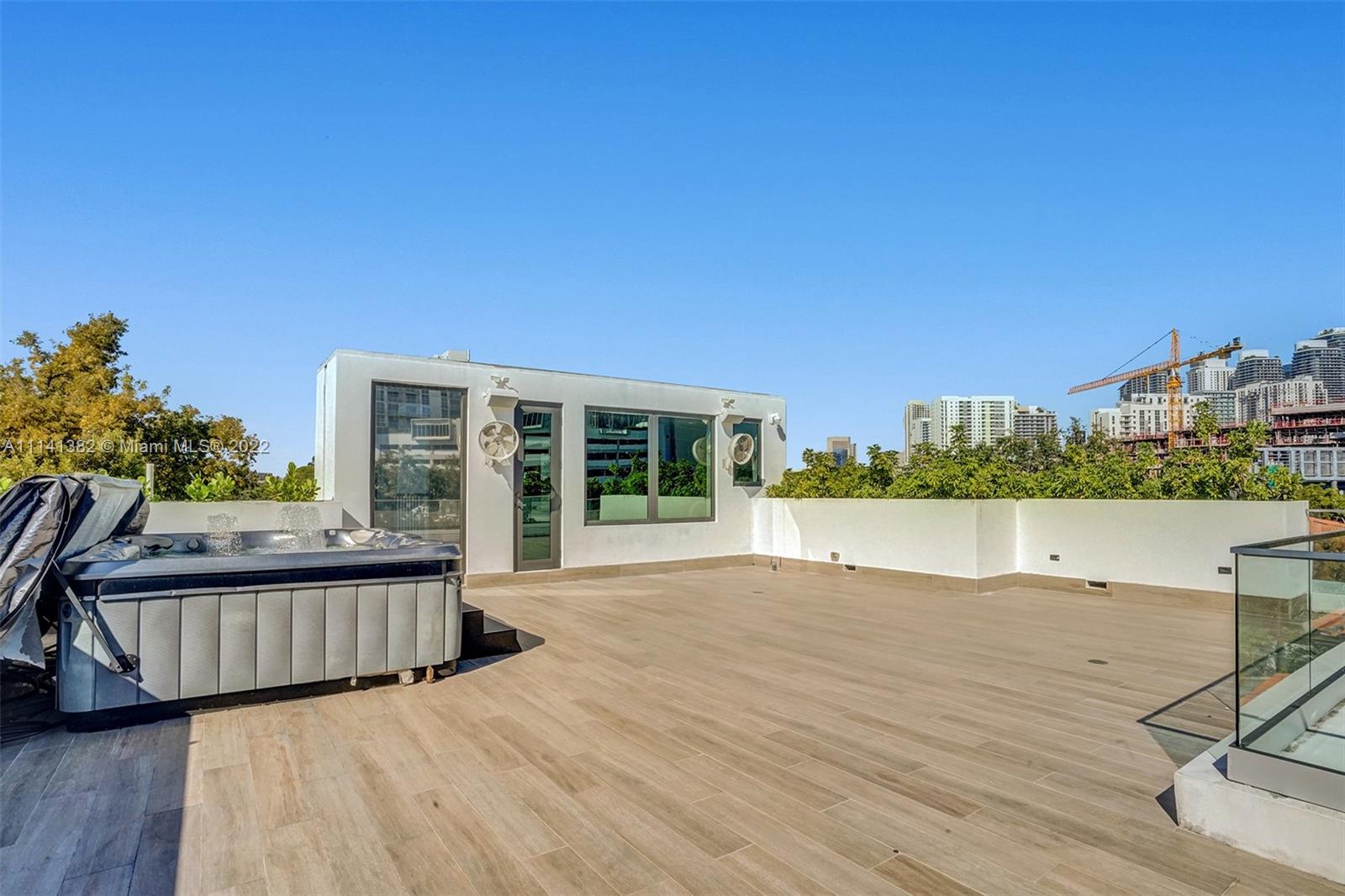 HOLLEMAN PARK - Residential