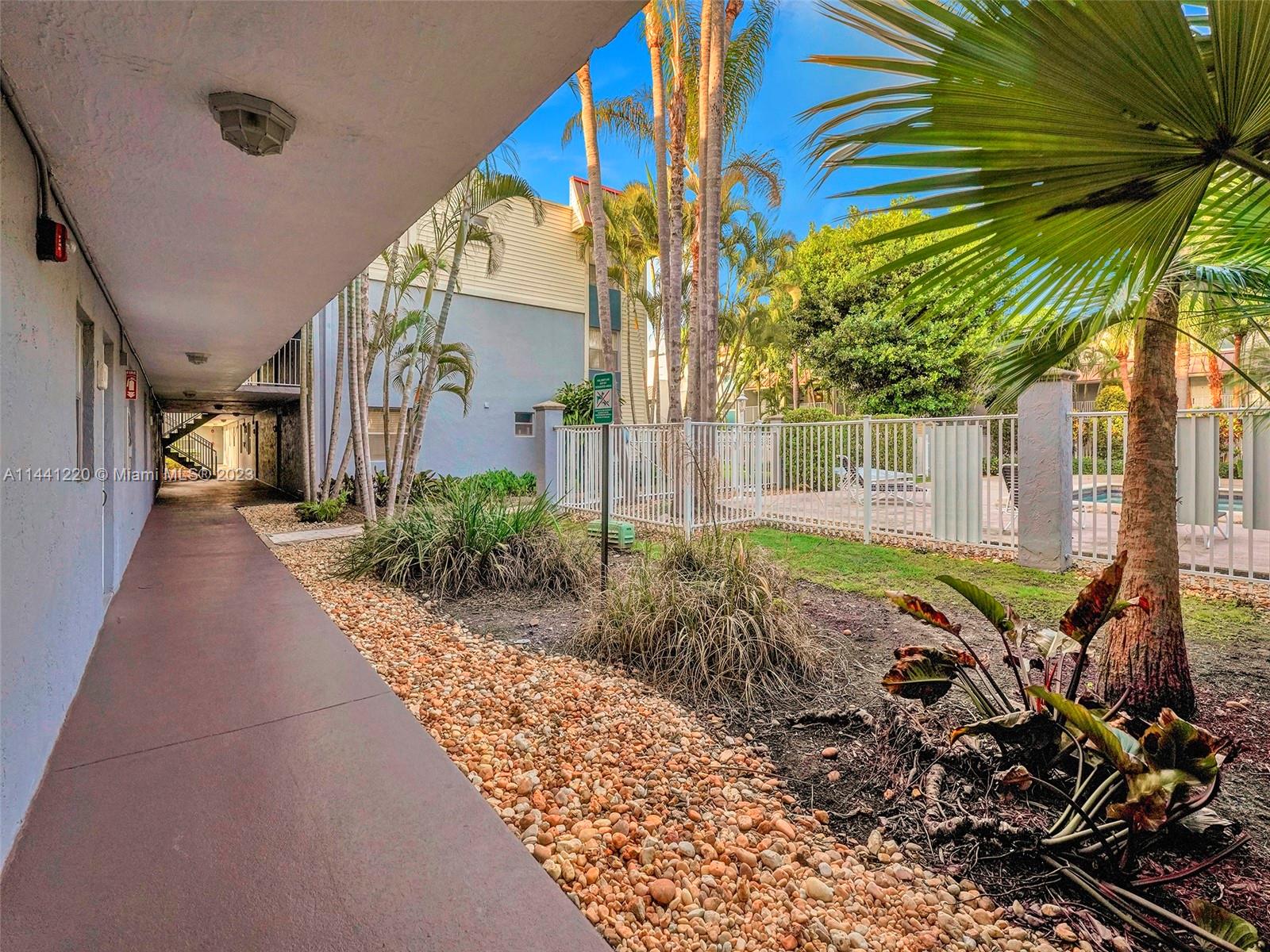 SUNWOOD CONDO - Residential Lease