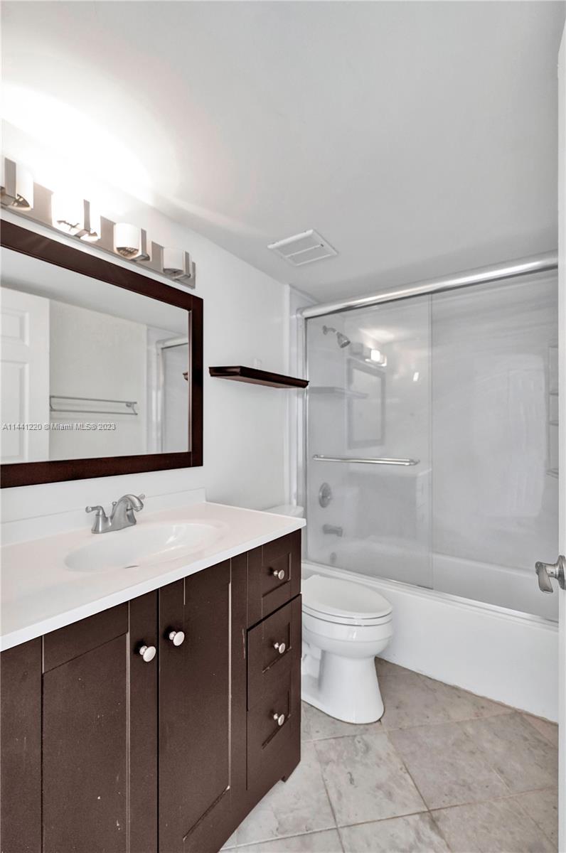 SUNWOOD CONDO - Residential Lease