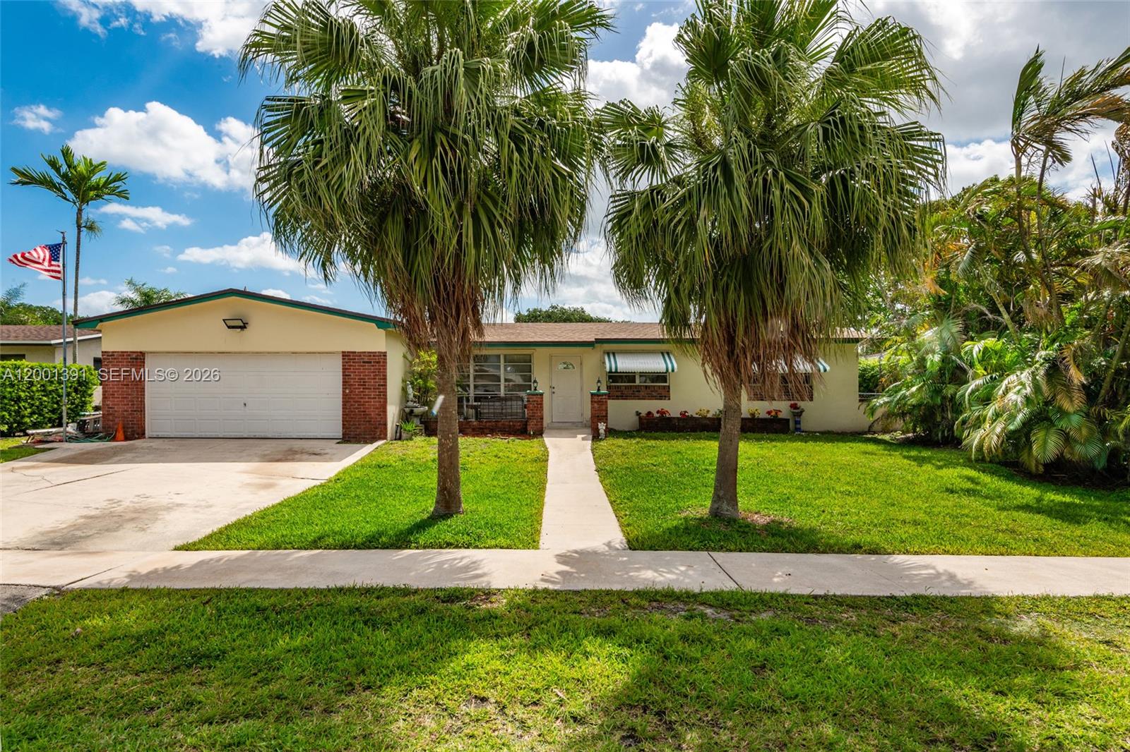 Located on a beautiful Cul-de-Sac street this pool home with peaceful water views.  Is a must see.  Featuring a split bedroom plan, with 4 large bedrooms.  Huge family room and screened patio overlooking pool and water.  Home also has a large eat in kitchen with breakfast bar over looking the dinning area. Upgraded baths and huge family room. Oversized Two and half car garage and 3 car driveway. A/c about 3 years old, hot water heater 1 year old,   Brand New Roof and Fenced yard. No HOA