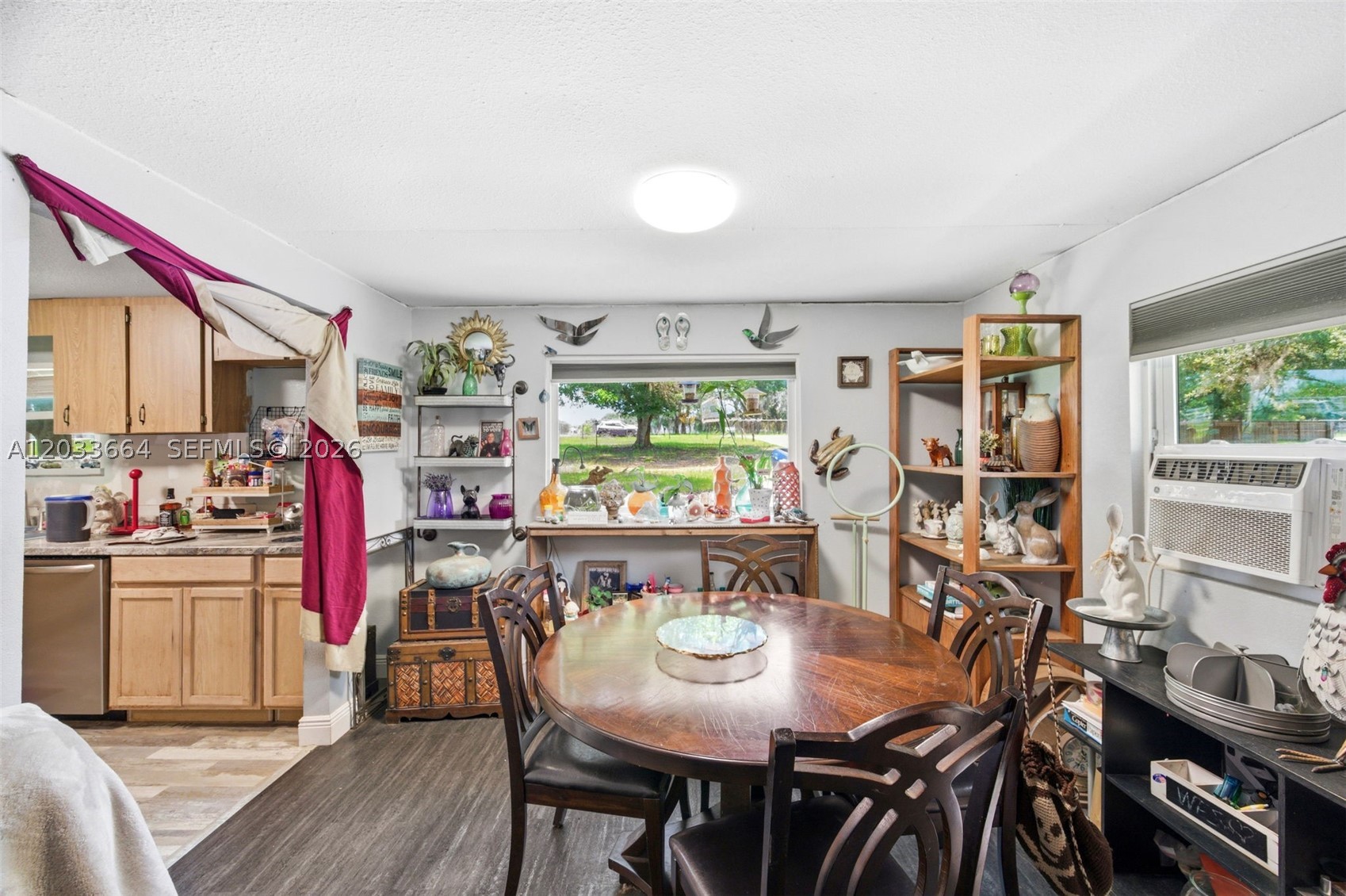 POLK CITY PB 24 PG 1 & 1 - Residential