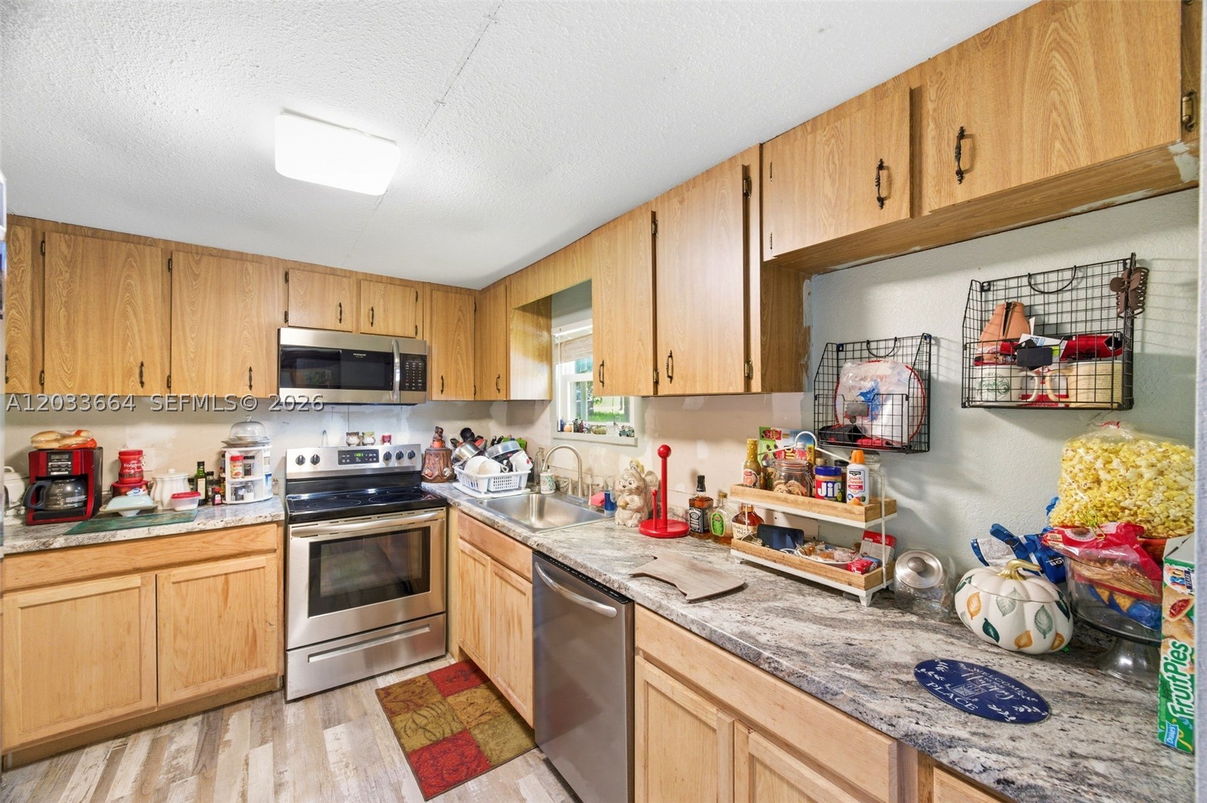 POLK CITY PB 24 PG 1 & 1 - Residential