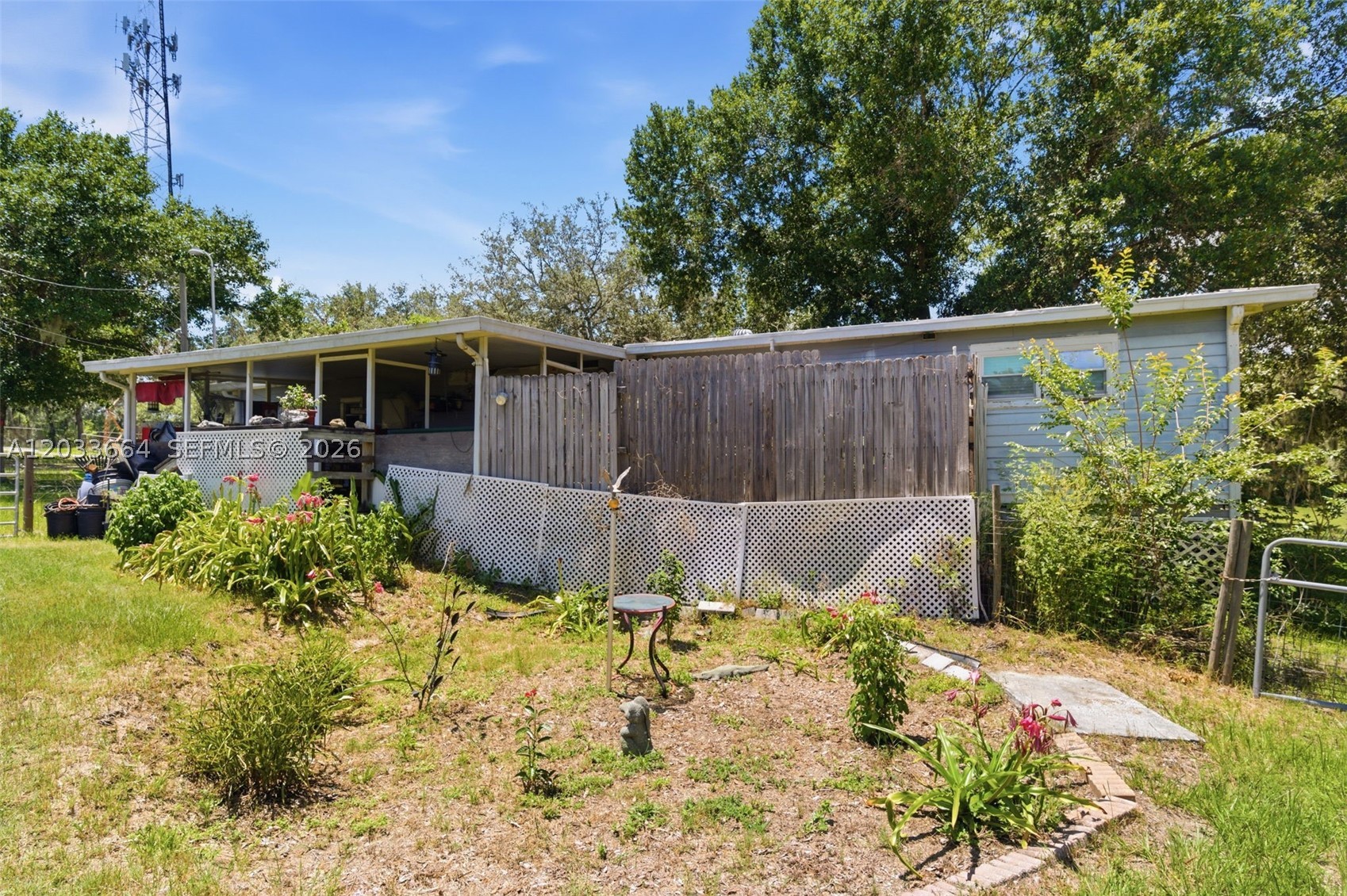 POLK CITY PB 24 PG 1 & 1 - Residential