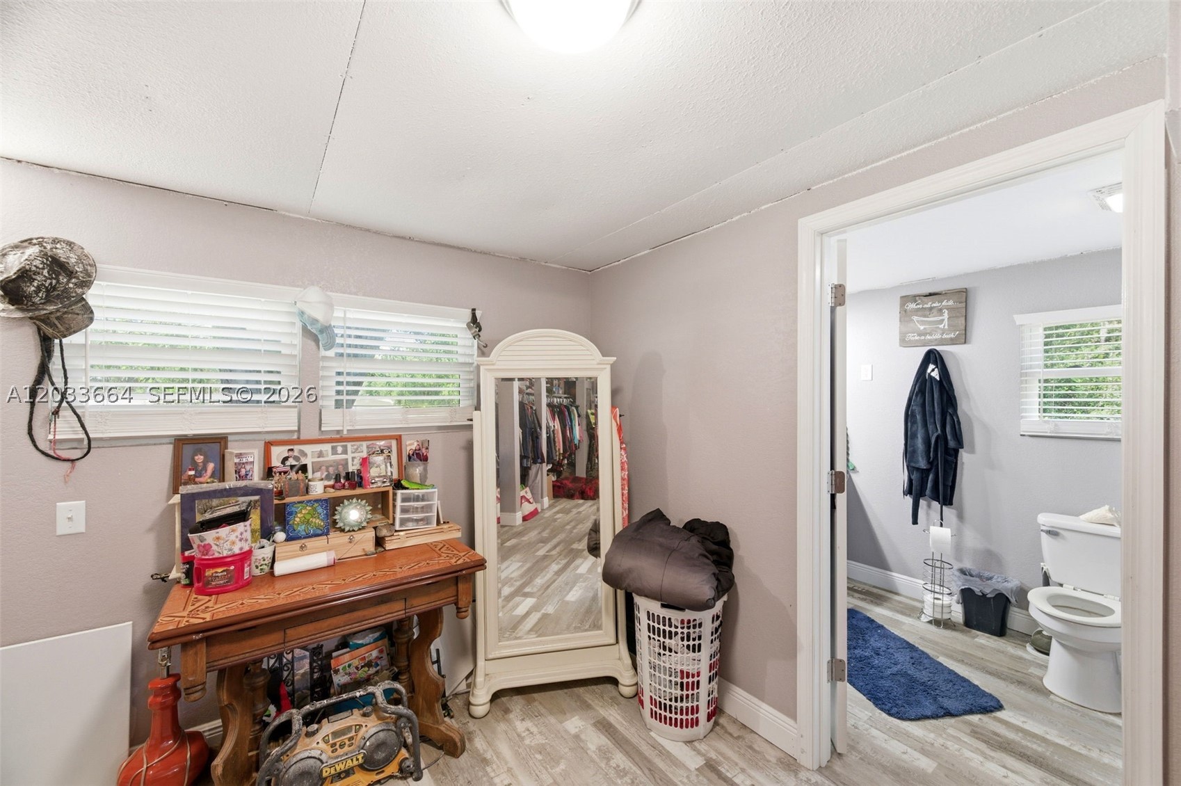 POLK CITY PB 24 PG 1 & 1 - Residential