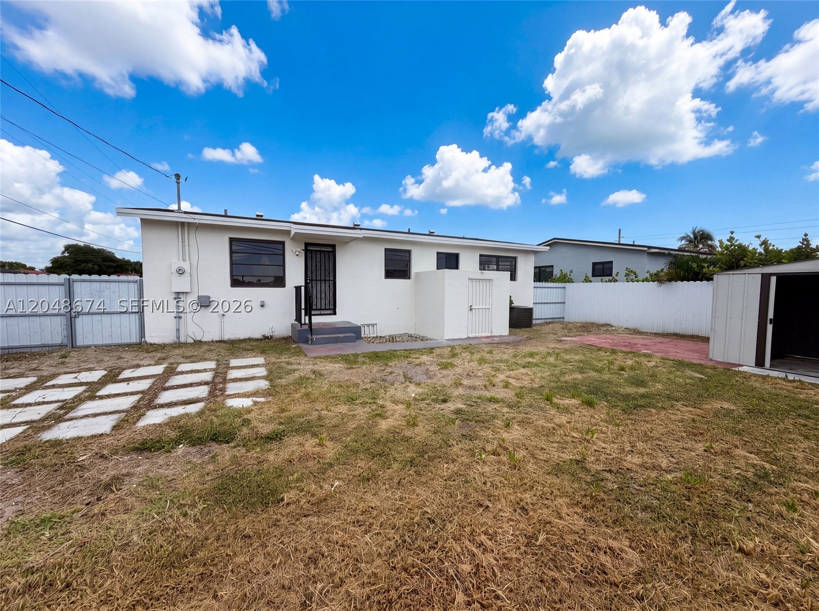 RIDGEWAY PARK - Residential