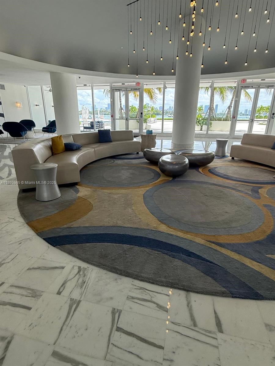 MIRADOR 1000 CONDO - Residential