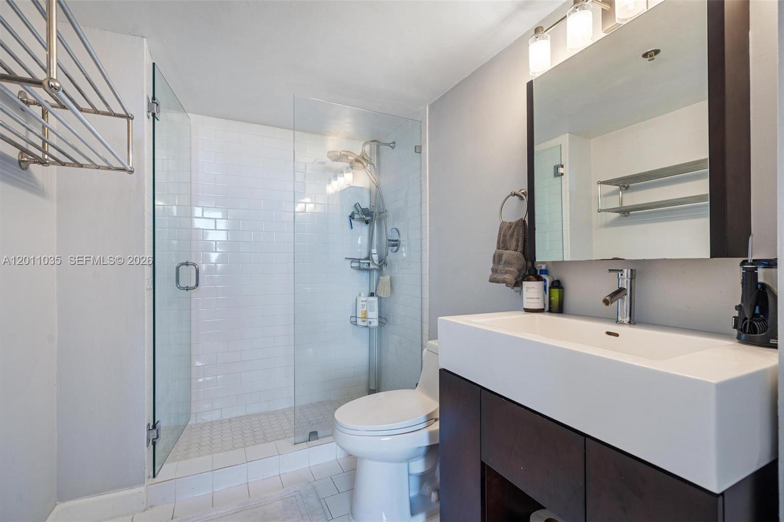 CLEARVIEW TOWERS CONDO - Residential