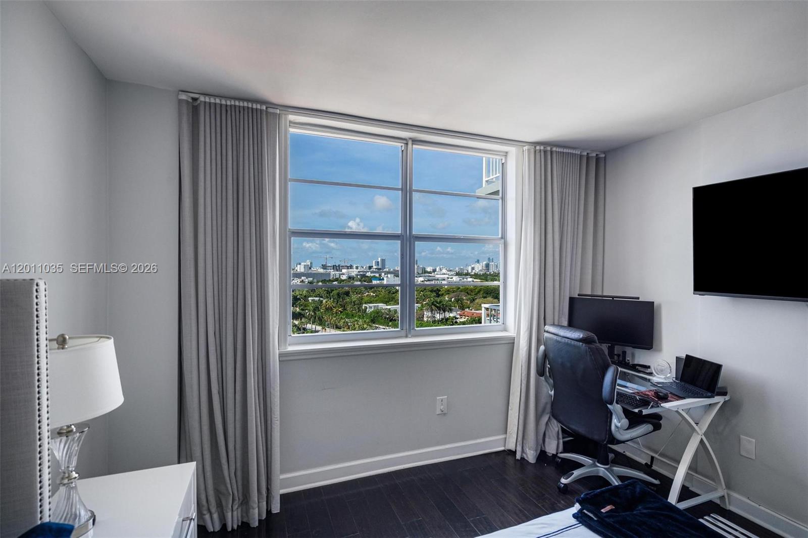 CLEARVIEW TOWERS CONDO - Residential