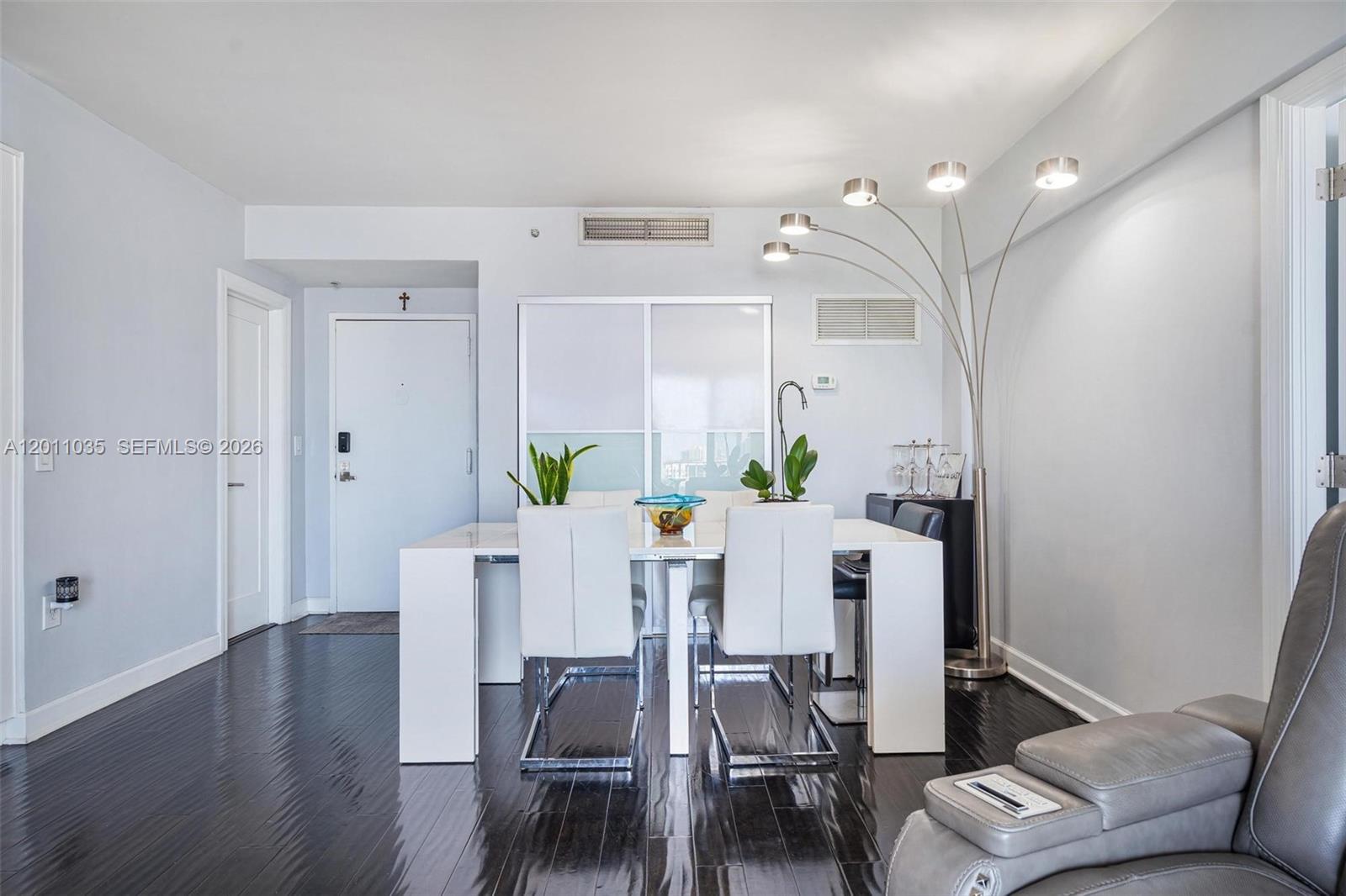 CLEARVIEW TOWERS CONDO - Residential