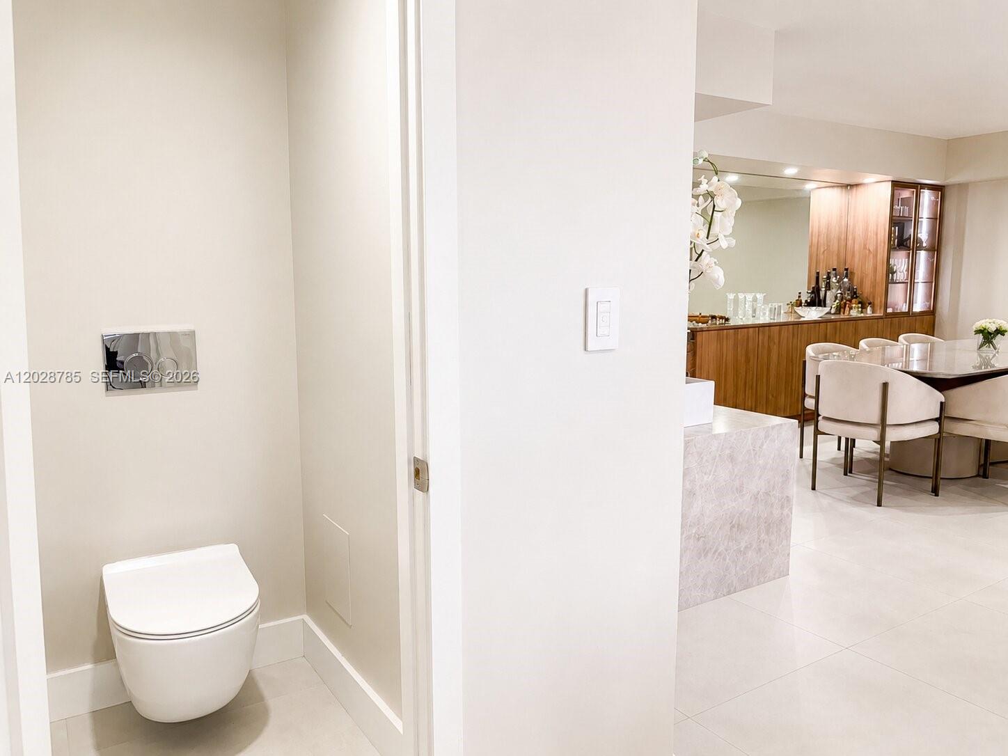 TURNBERRY ISLE SOUTH COND - Residential Lease