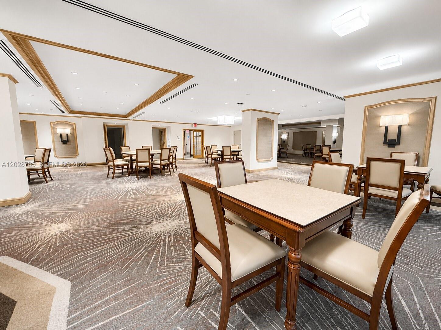 TURNBERRY ISLE SOUTH COND - Residential Lease