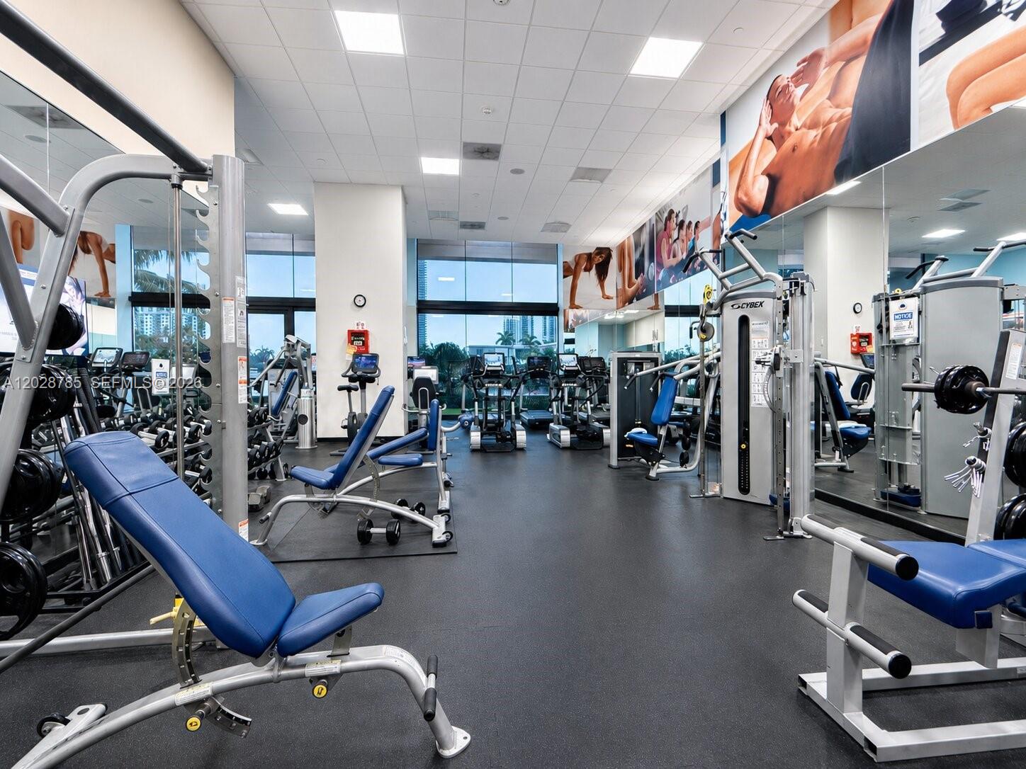 TURNBERRY ISLE SOUTH COND - Residential Lease