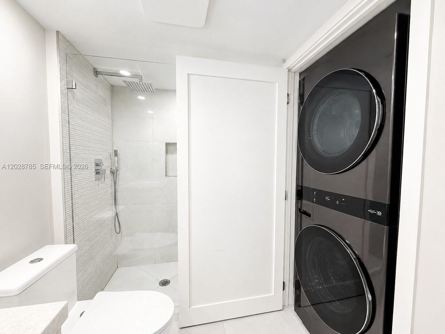 TURNBERRY ISLE SOUTH COND - Residential Lease