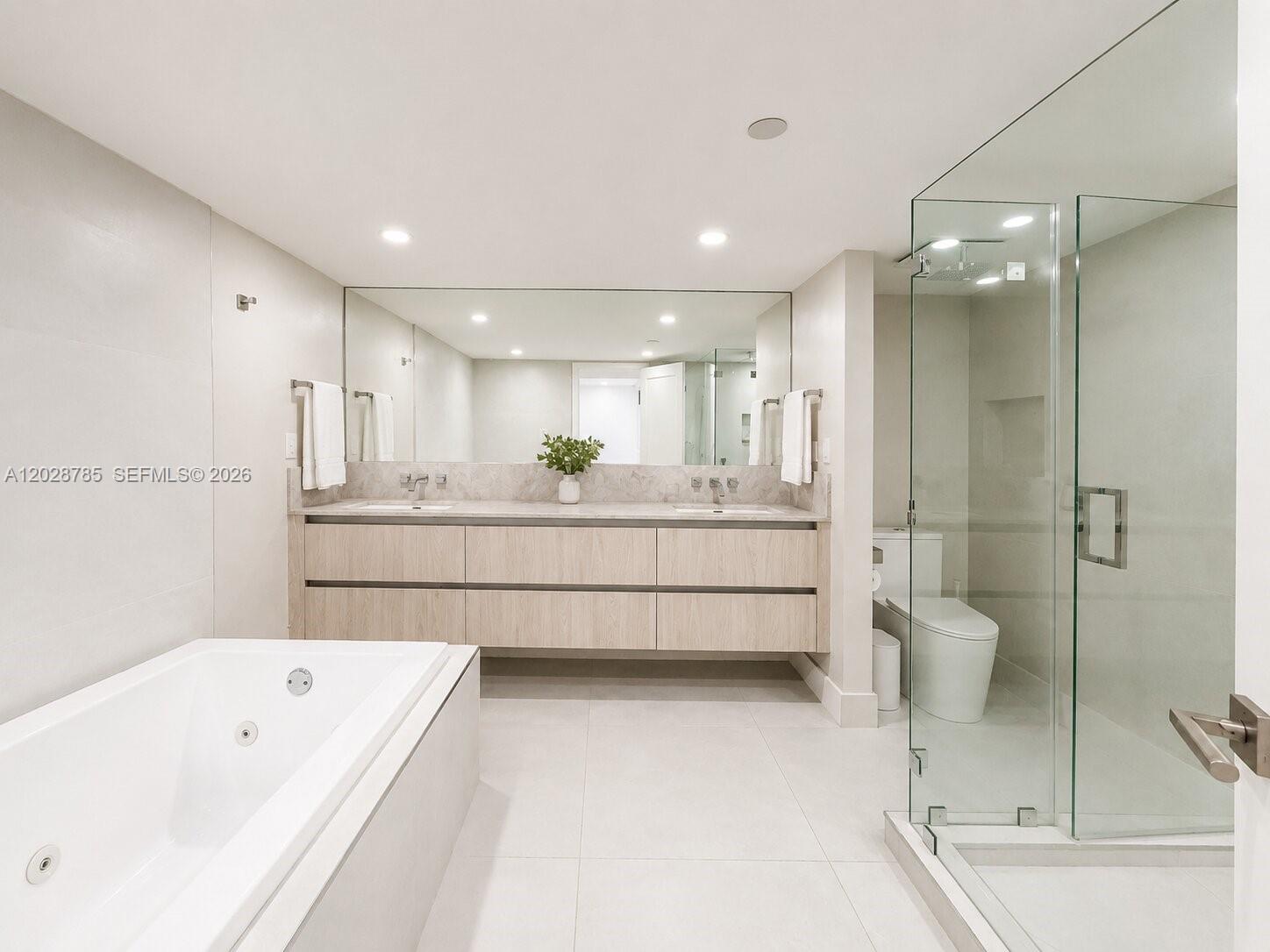 TURNBERRY ISLE SOUTH COND - Residential Lease