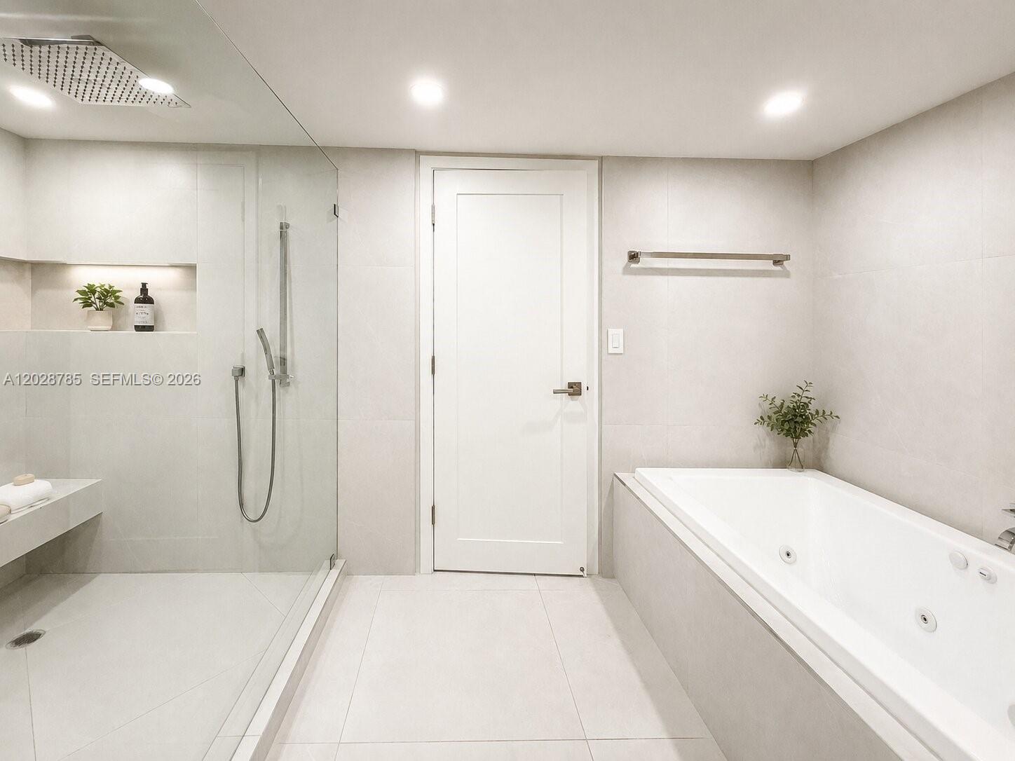 TURNBERRY ISLE SOUTH COND - Residential Lease