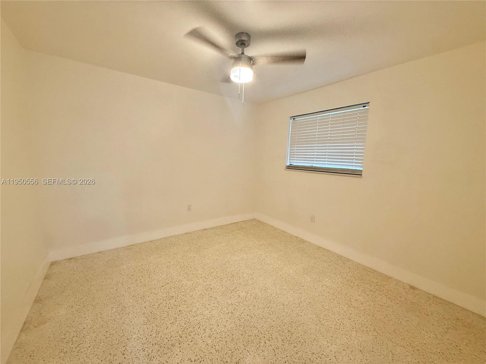 DAVIS CITRUS FARMS - Residential Lease
