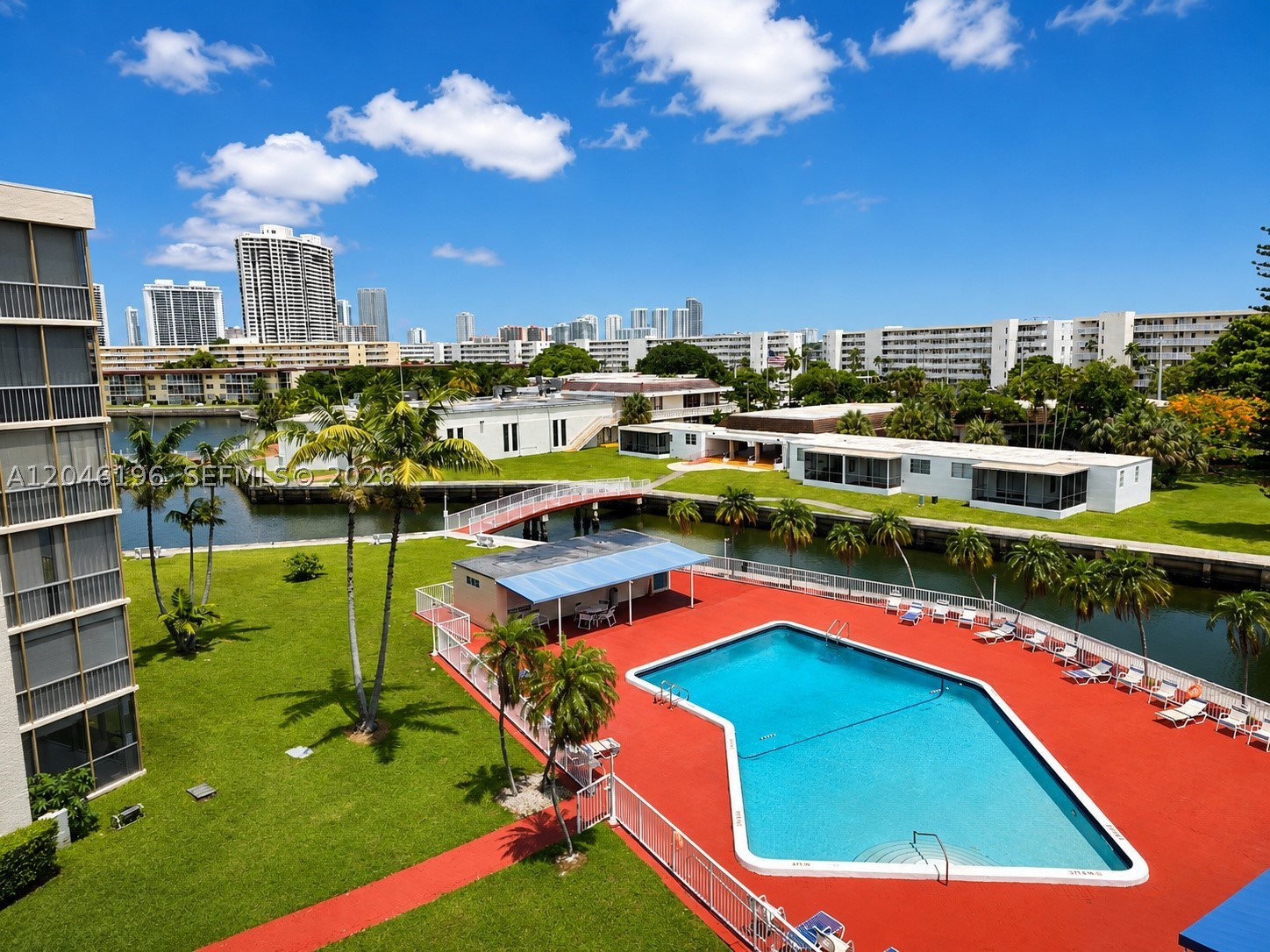 POINT EAST SEC II CONDO - Residential Lease