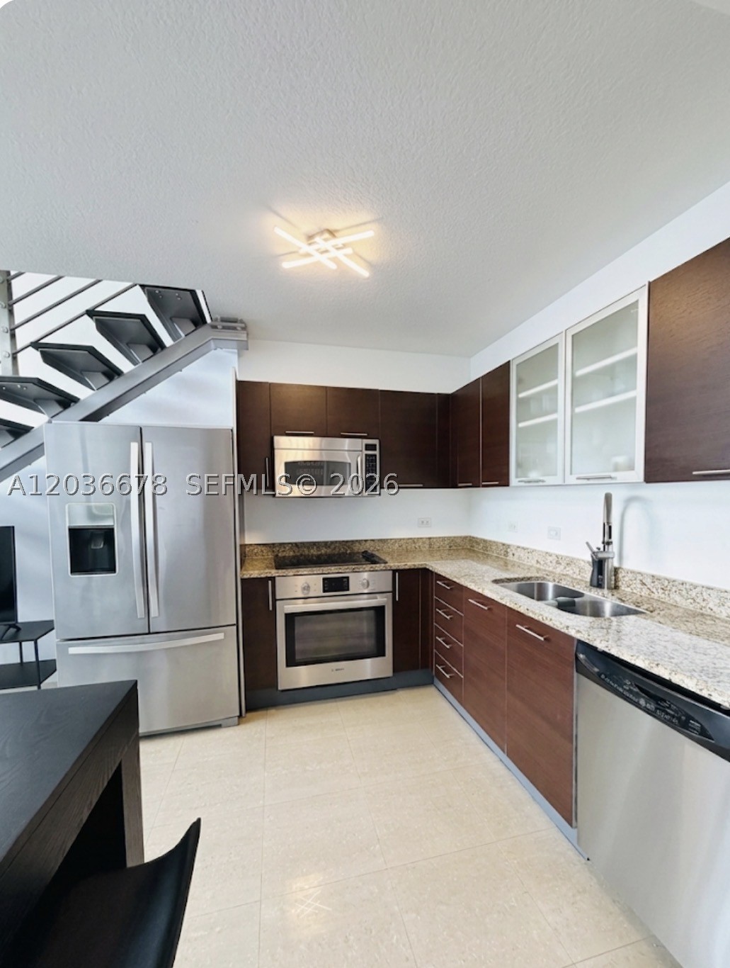 BRICKELL ON THE RIVER S T - Residential Lease