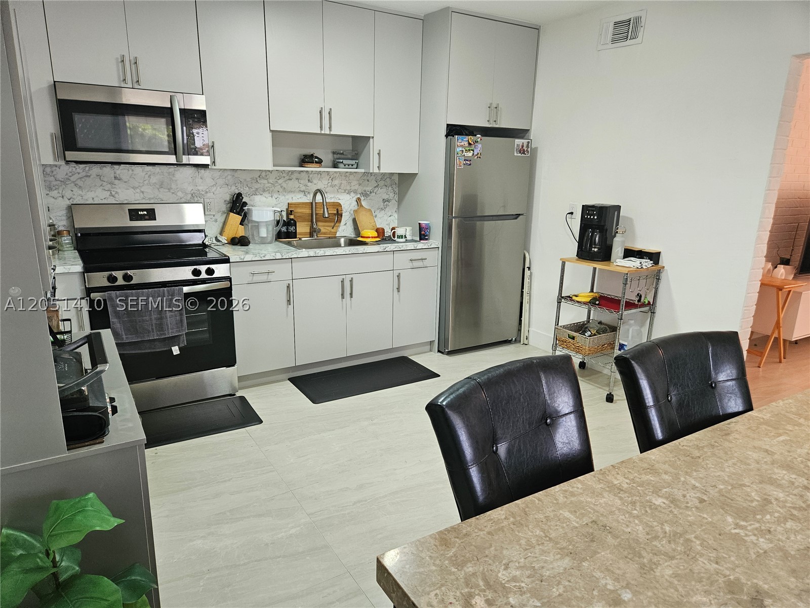 CENTRAL HGTS - Residential Income