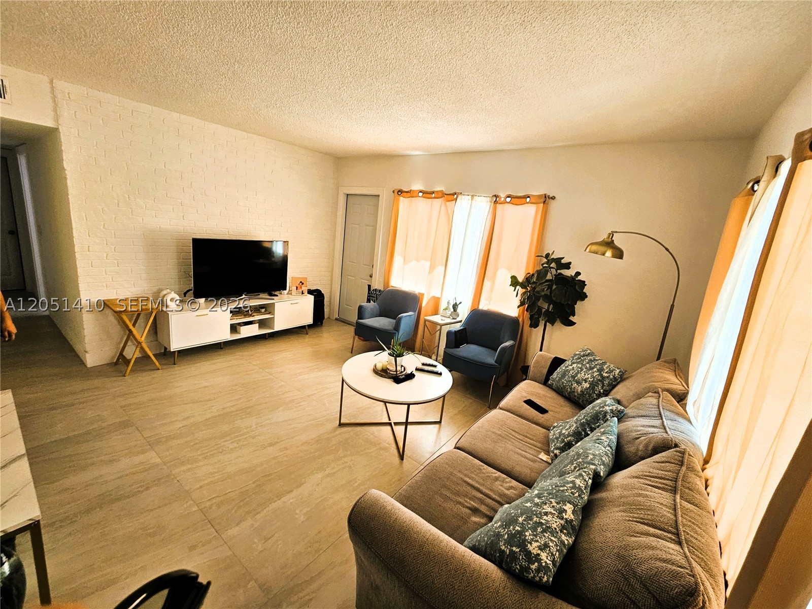 CENTRAL HGTS - Residential Income