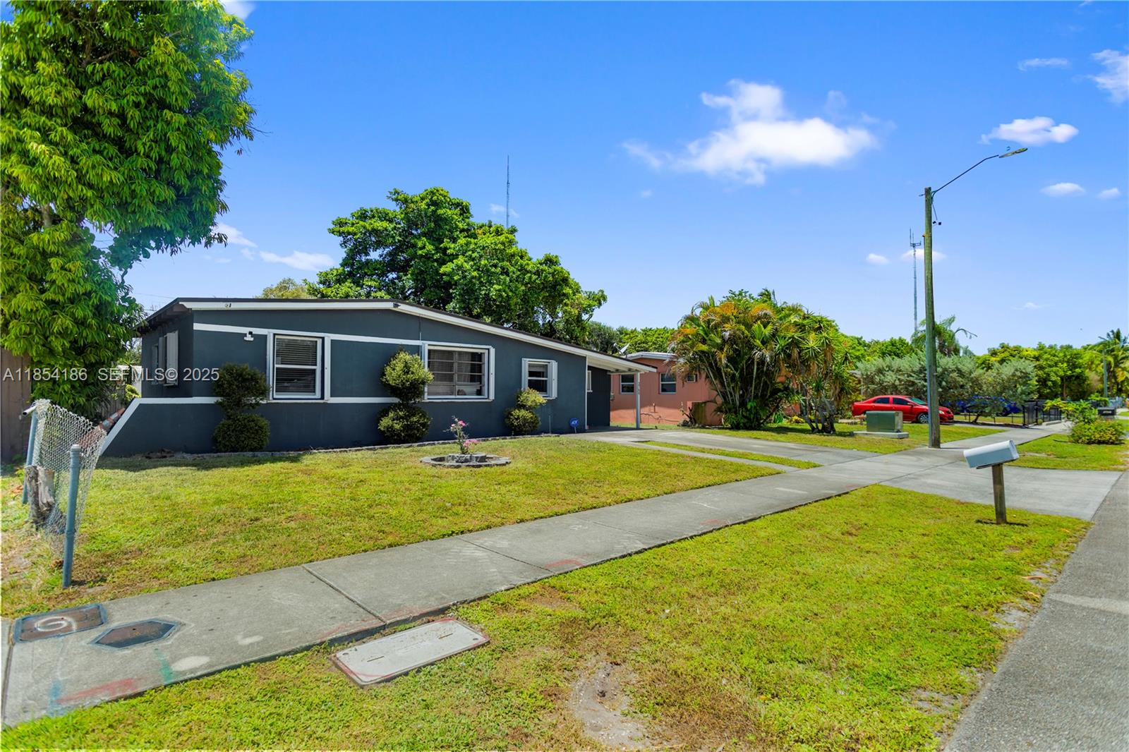 LAKE FOREST SEC ONE - Residential