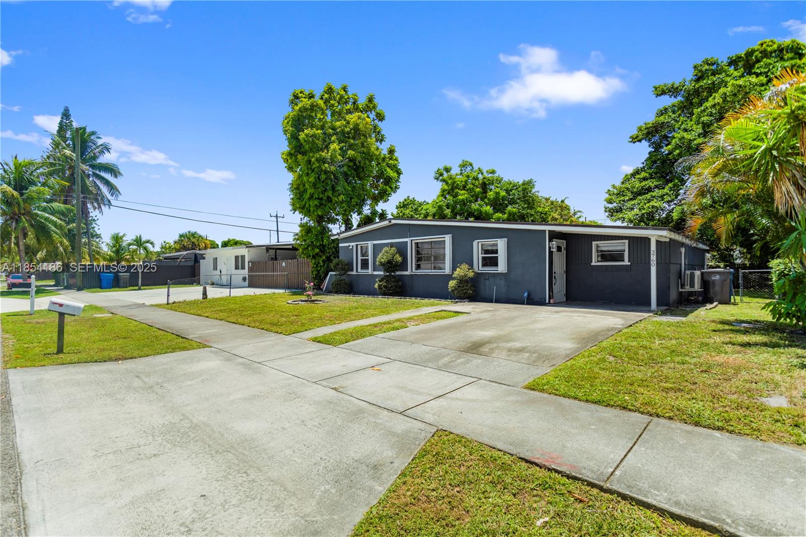 LAKE FOREST SEC ONE - Residential