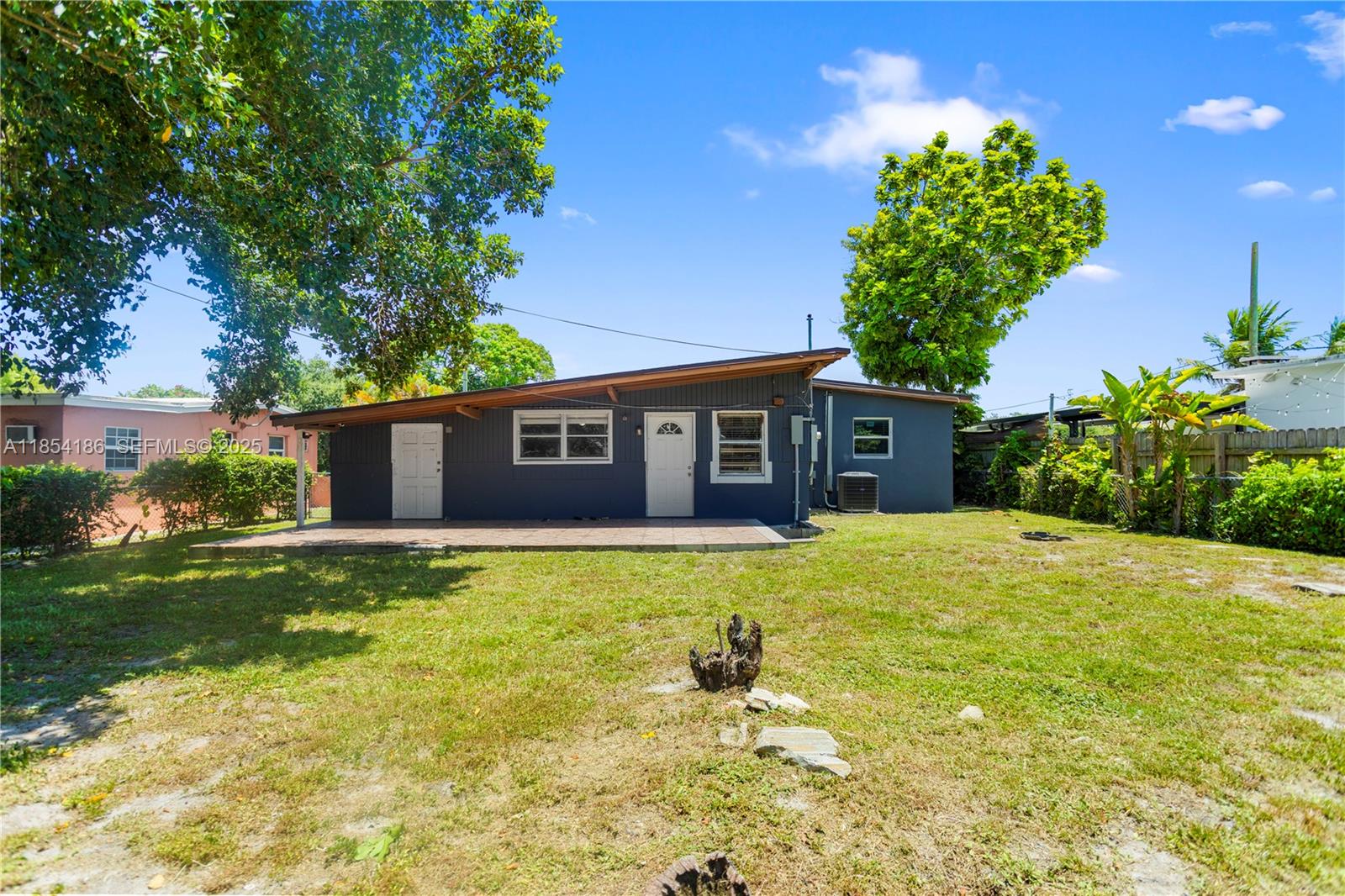 LAKE FOREST SEC ONE - Residential